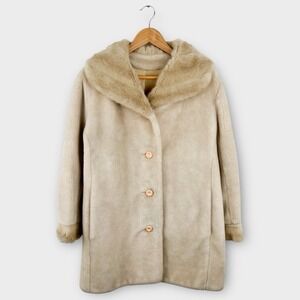 Elegant Cream Faux Fur Coat
